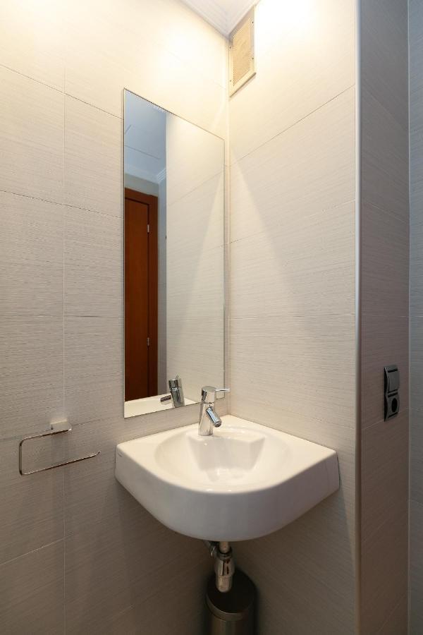 Uhc Las Palmas Apartment ซาลอว์ ภายนอก รูปภาพ