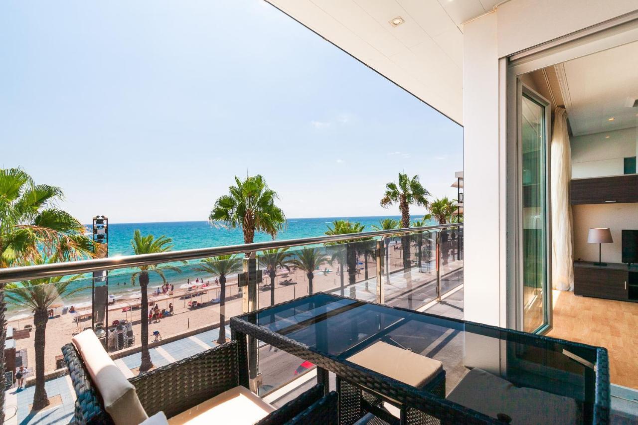 Uhc Las Palmas Apartment ซาลอว์ ภายนอก รูปภาพ