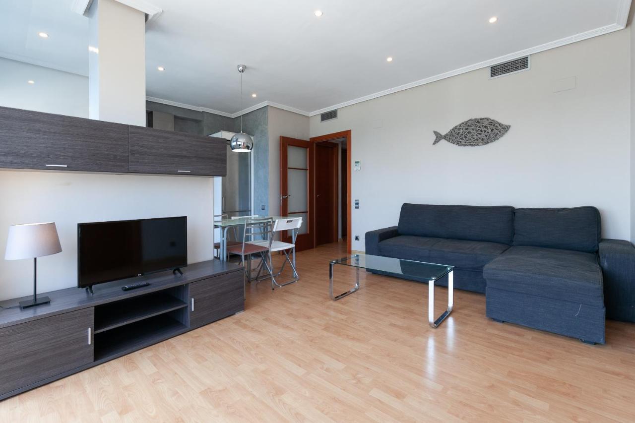 Uhc Las Palmas Apartment ซาลอว์ ภายนอก รูปภาพ